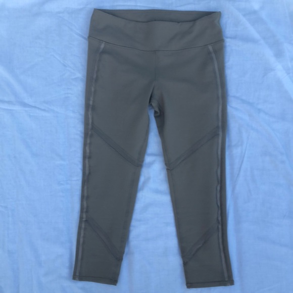 Alo mid rise mesh-inset cropped leggings - Picture 1 of 4